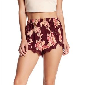 NWOT Show Me Your Mumu Lace Hem Shorts